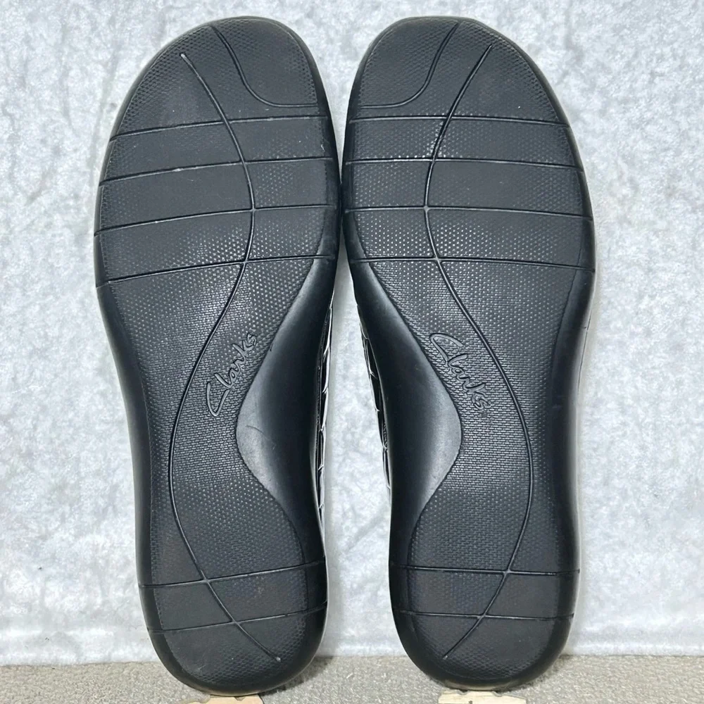 Clarks Womens Black Patent Crocodile Ashland Jam Slip On Loafer Shoes SZ 7M